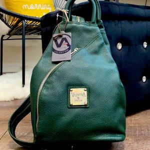 Valentina Made in Italia Leather Sling Backpack